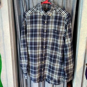 Vineyard Vines Slim Fit Tucker Shirt, Men’s Small, Blue Plaid